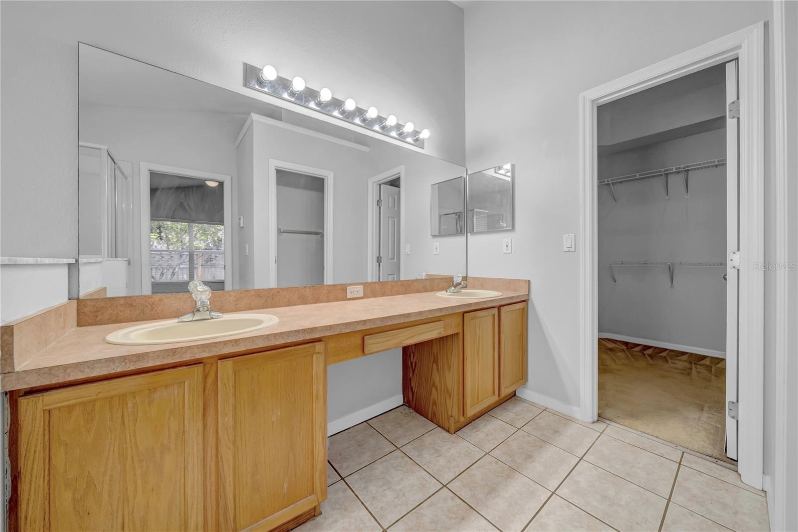 Image 30 of 43 For 8502 Pecan Brook Court