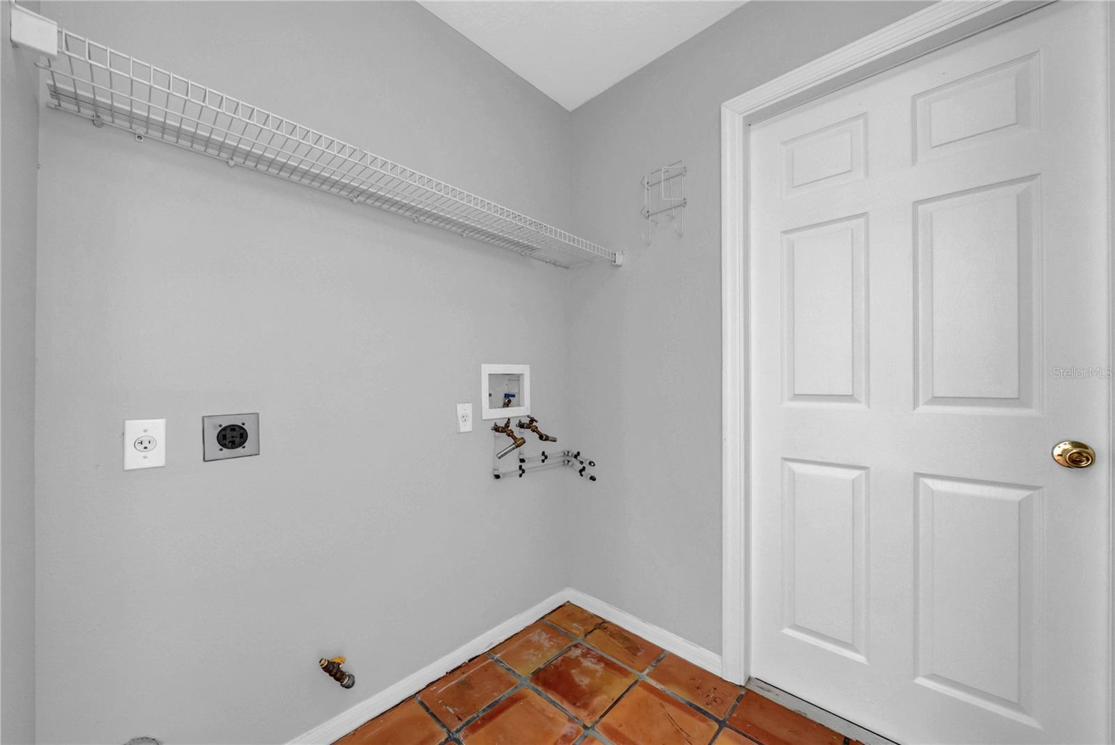 Image 33 of 43 For 8502 Pecan Brook Court