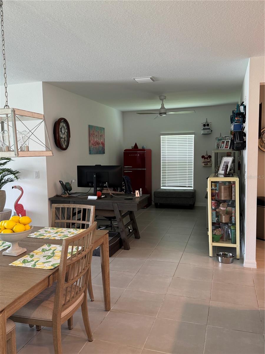Image 11 of 32 For 11240 Fieldstone Drive