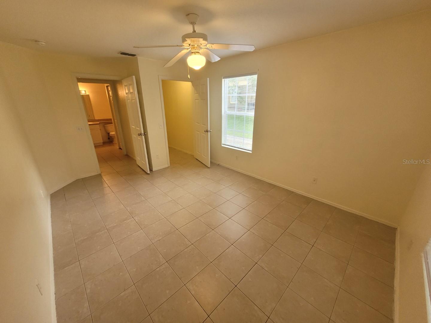 Image 25 of 45 For 36101 Deer Creek Drive 104