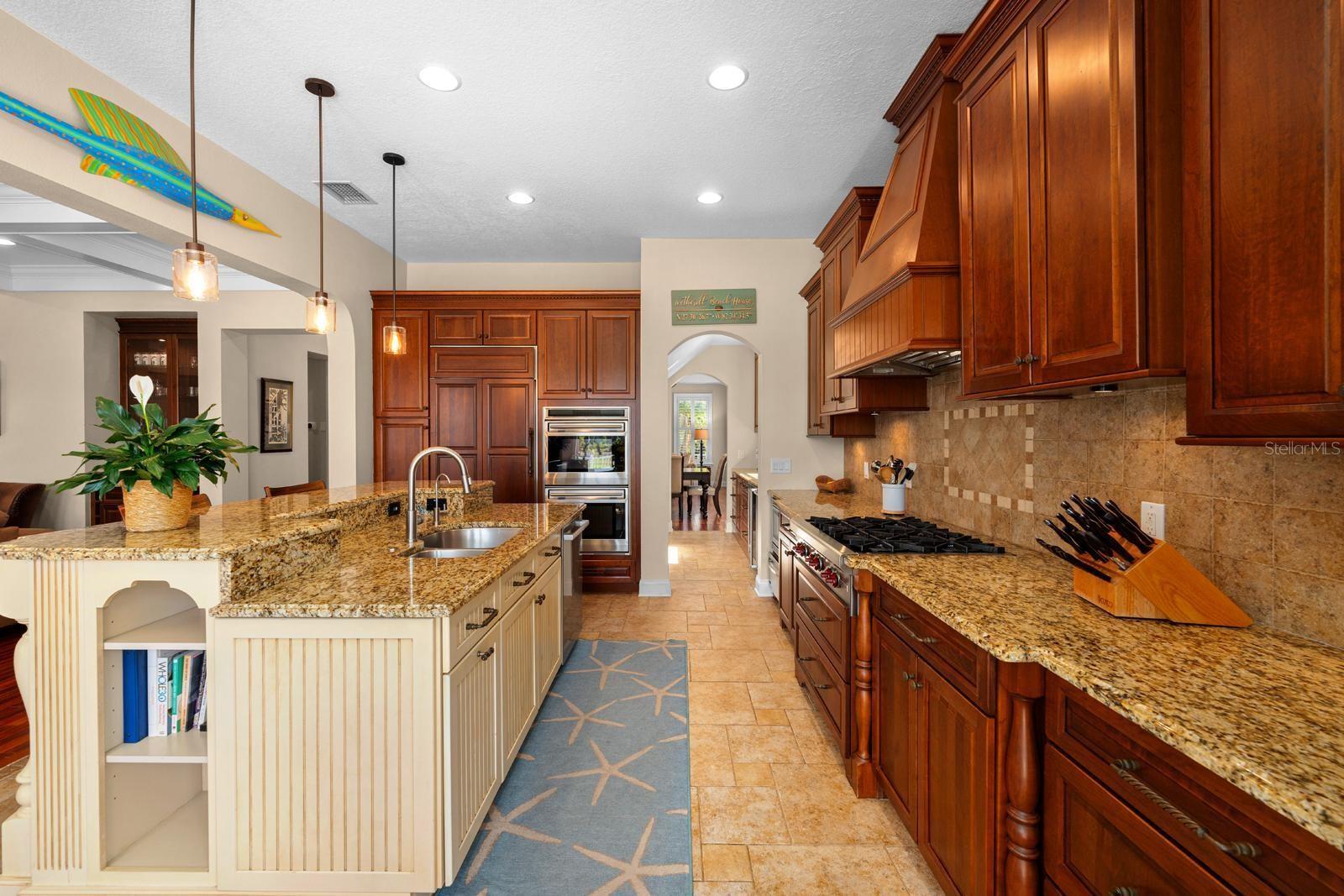 Image 12 of 45 For 703 Islebay Drive