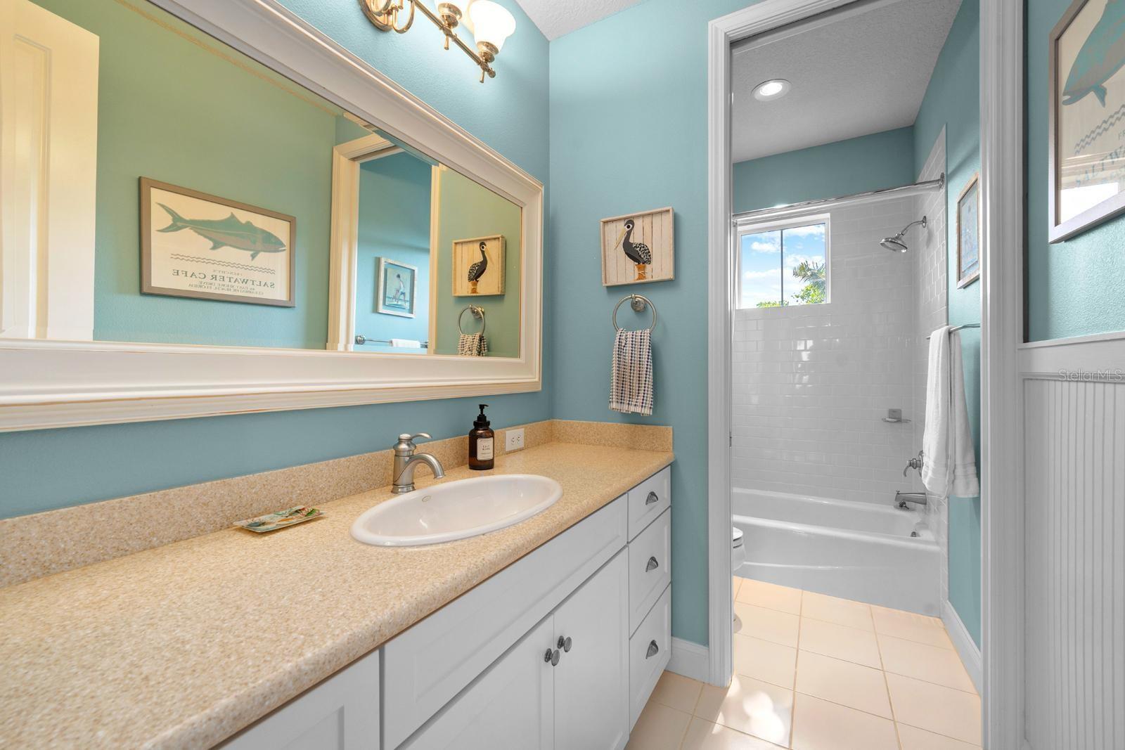 Image 29 of 45 For 703 Islebay Drive