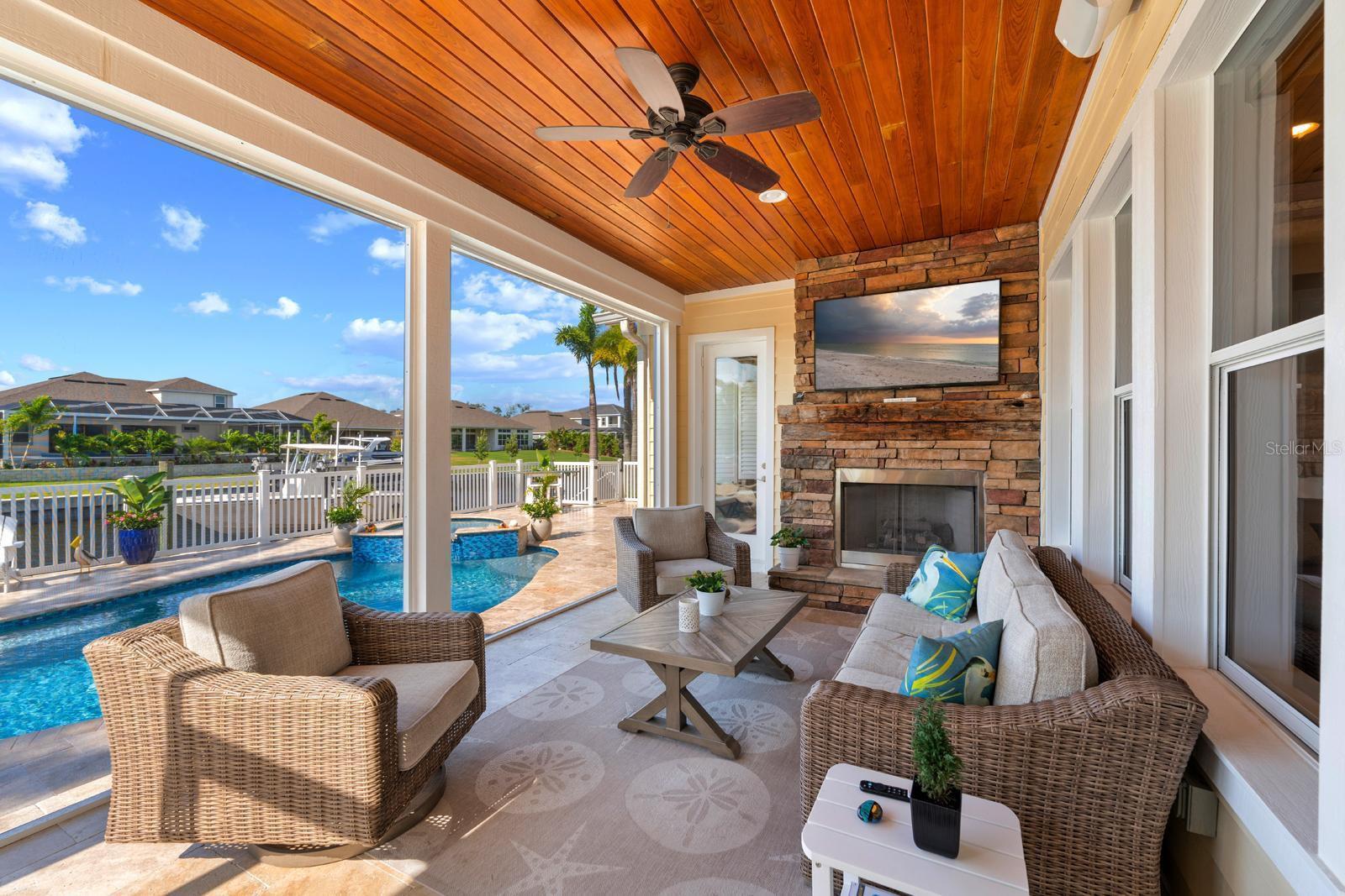 Image 33 of 45 For 703 Islebay Drive