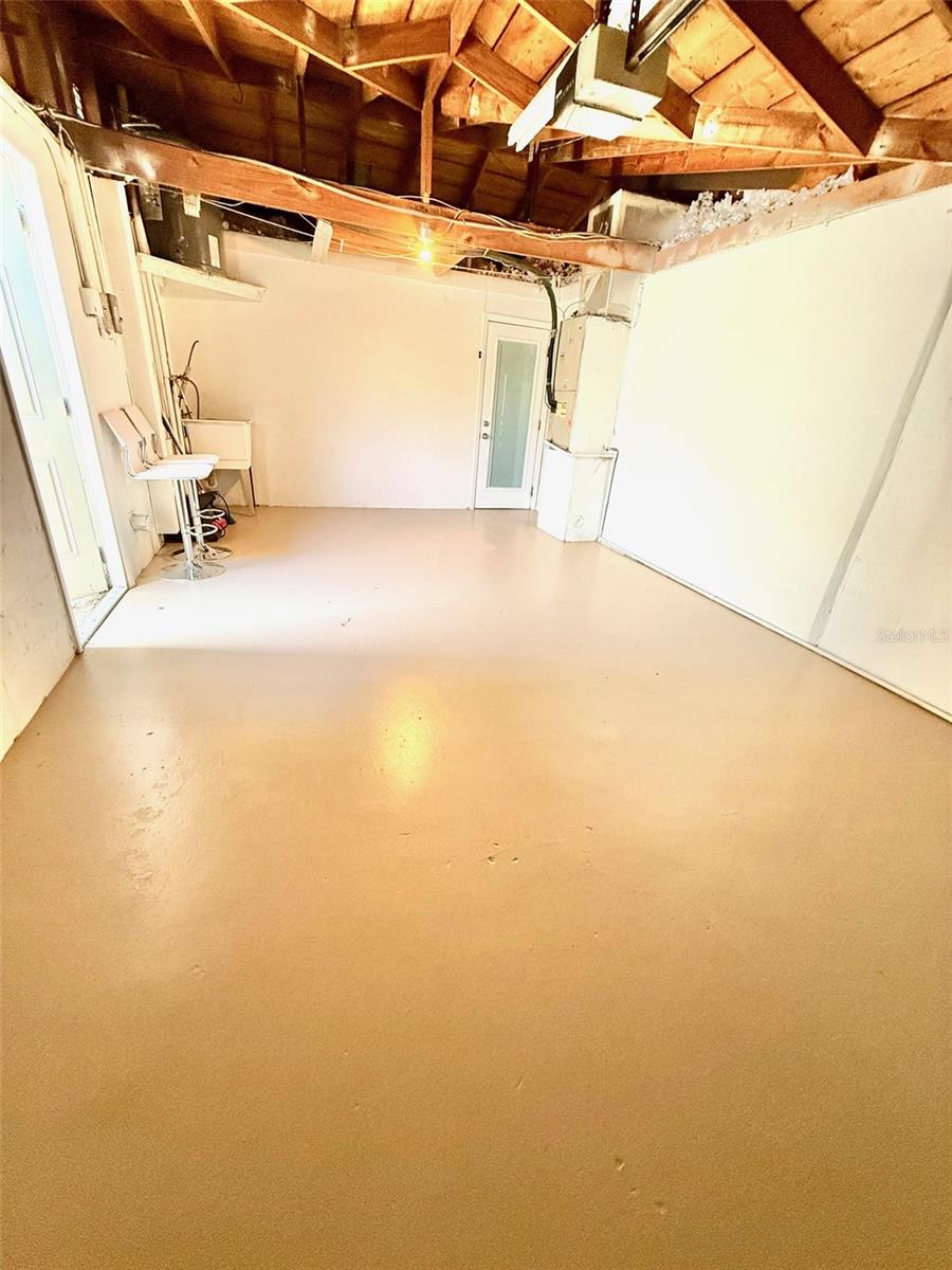 Image 19 of 22 For 7111 Rockwood Drive