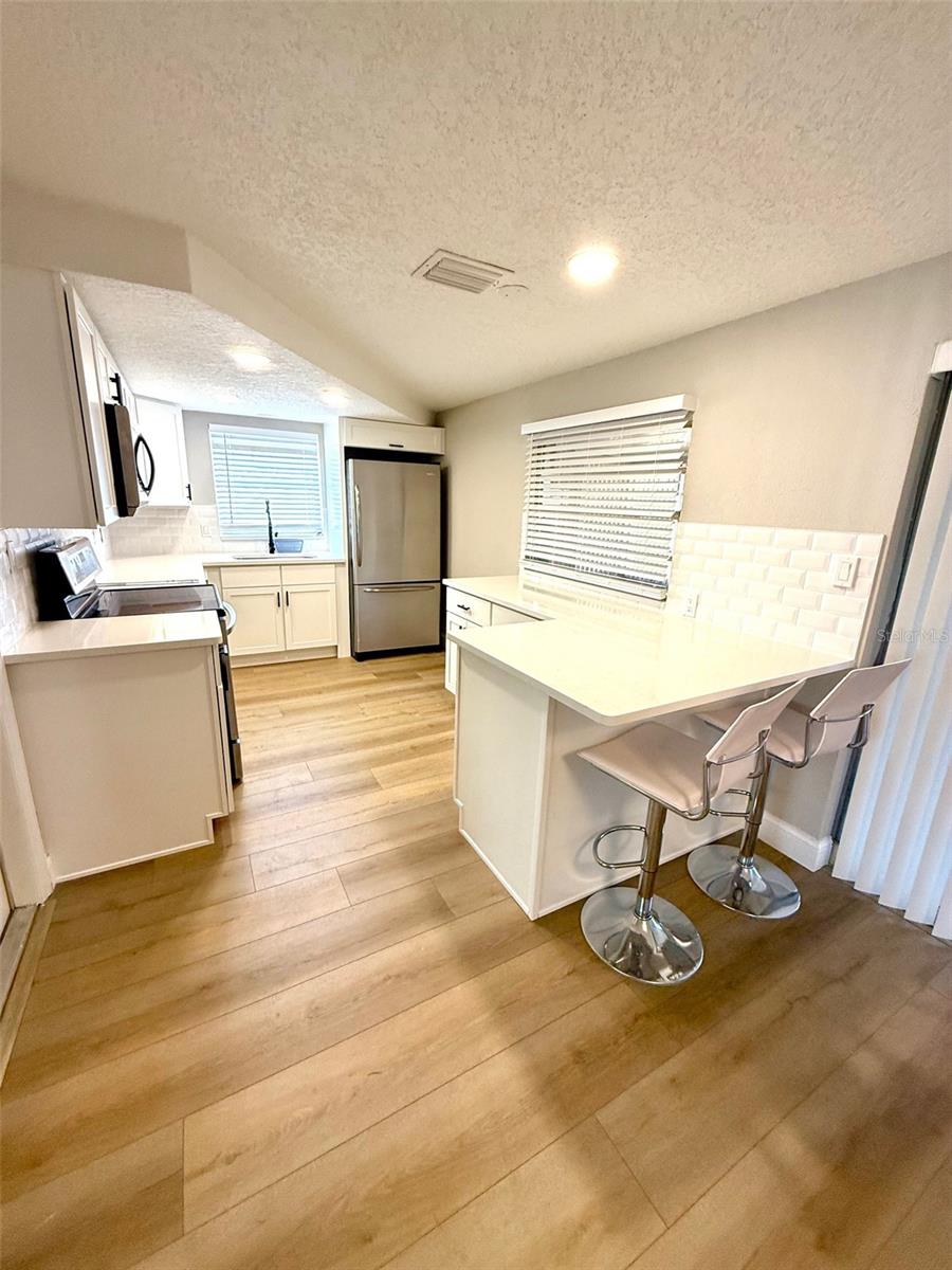 Image 6 of 22 For 7111 Rockwood Drive