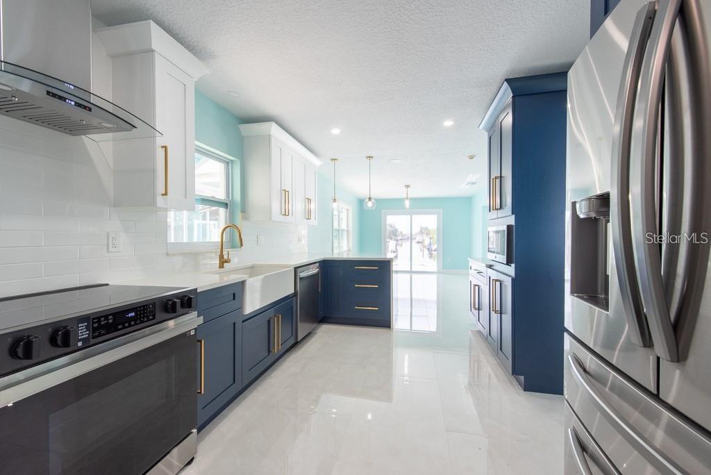 Image 20 of 91 For 4643 Bay Crest Drive