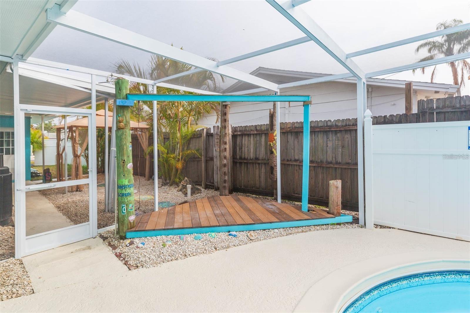 Image 39 of 91 For 4643 Bay Crest Drive