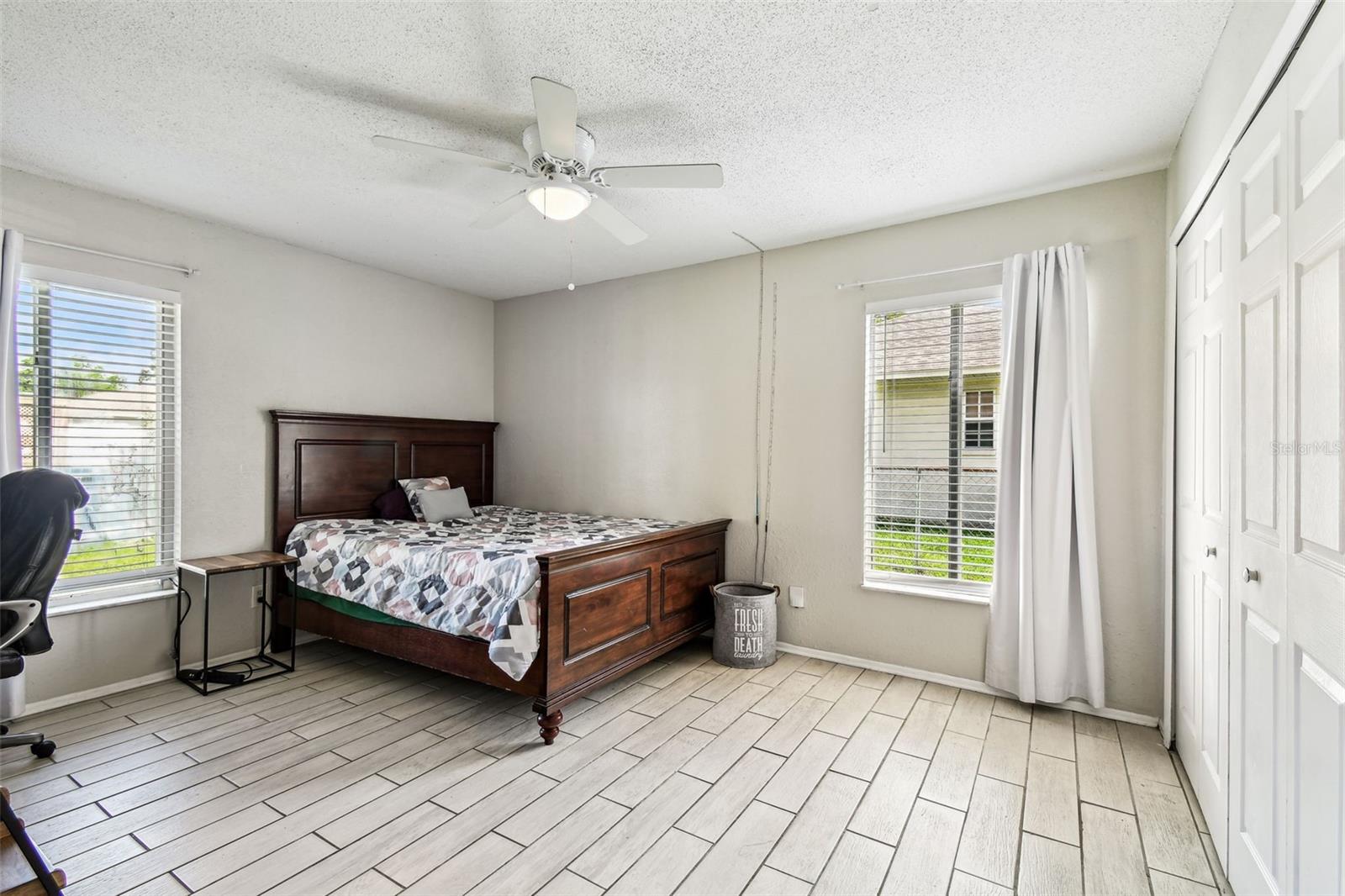 Image 13 of 42 For 4413 Tioga Ave