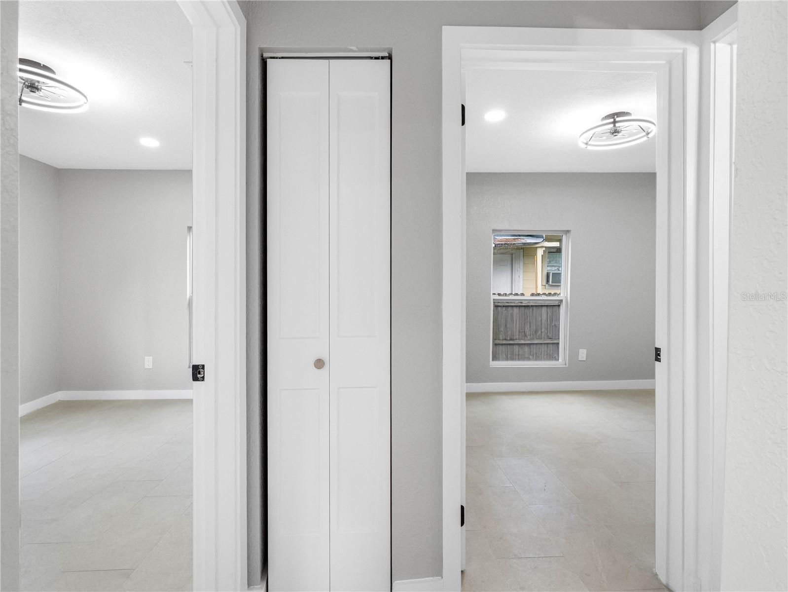 Listing photo id 8 for 2012 Flagler Street
