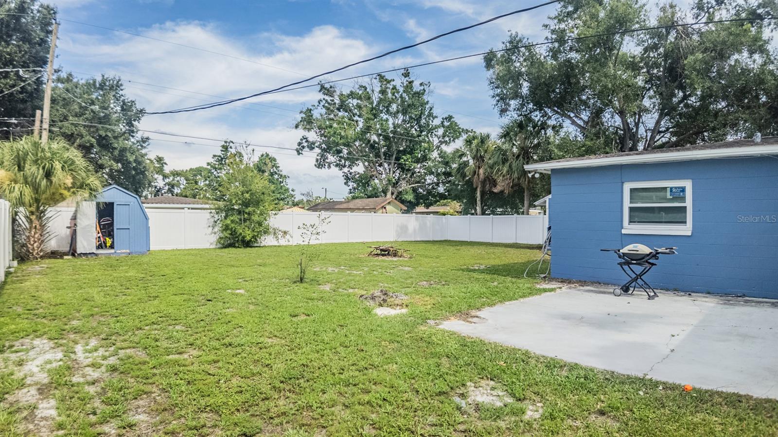 Image 23 of 26 For 4601 Emerald Avenue