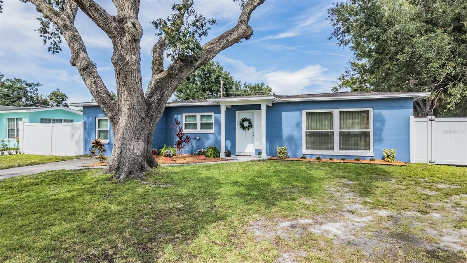 Image 26 of 26 For 4601 Emerald Avenue