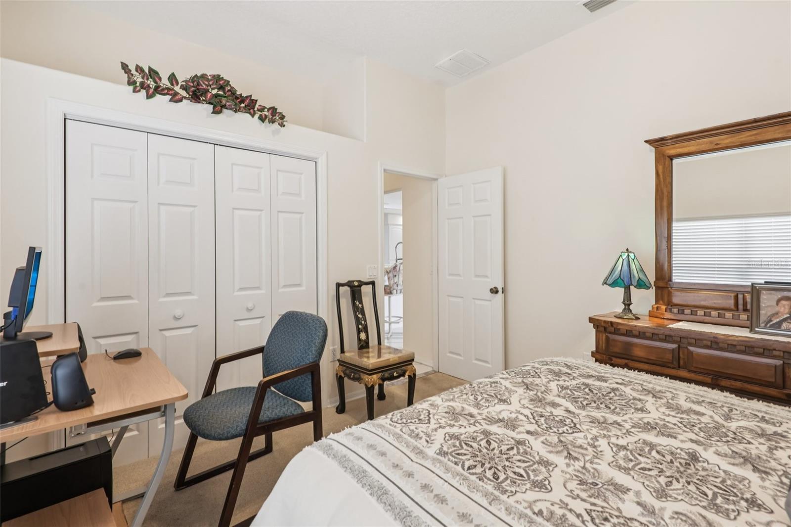 Listing photo id 26 for 8704 Cypress Lakes Boulevard