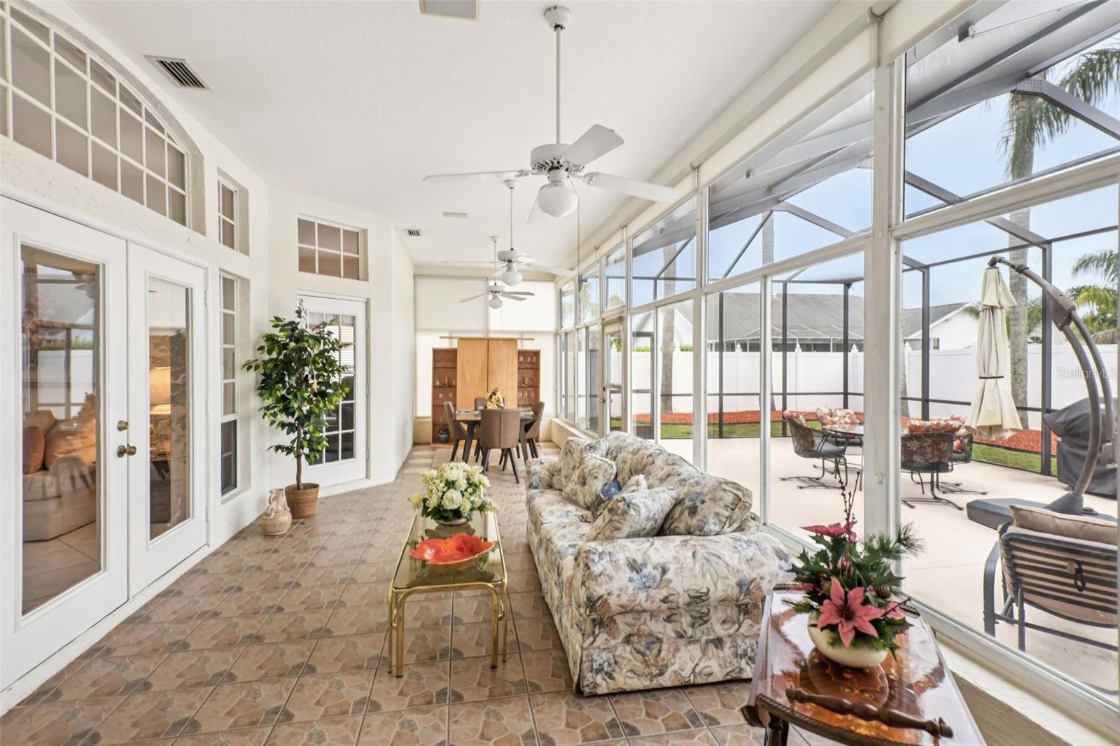 Listing photo id 34 for 8704 Cypress Lakes Boulevard