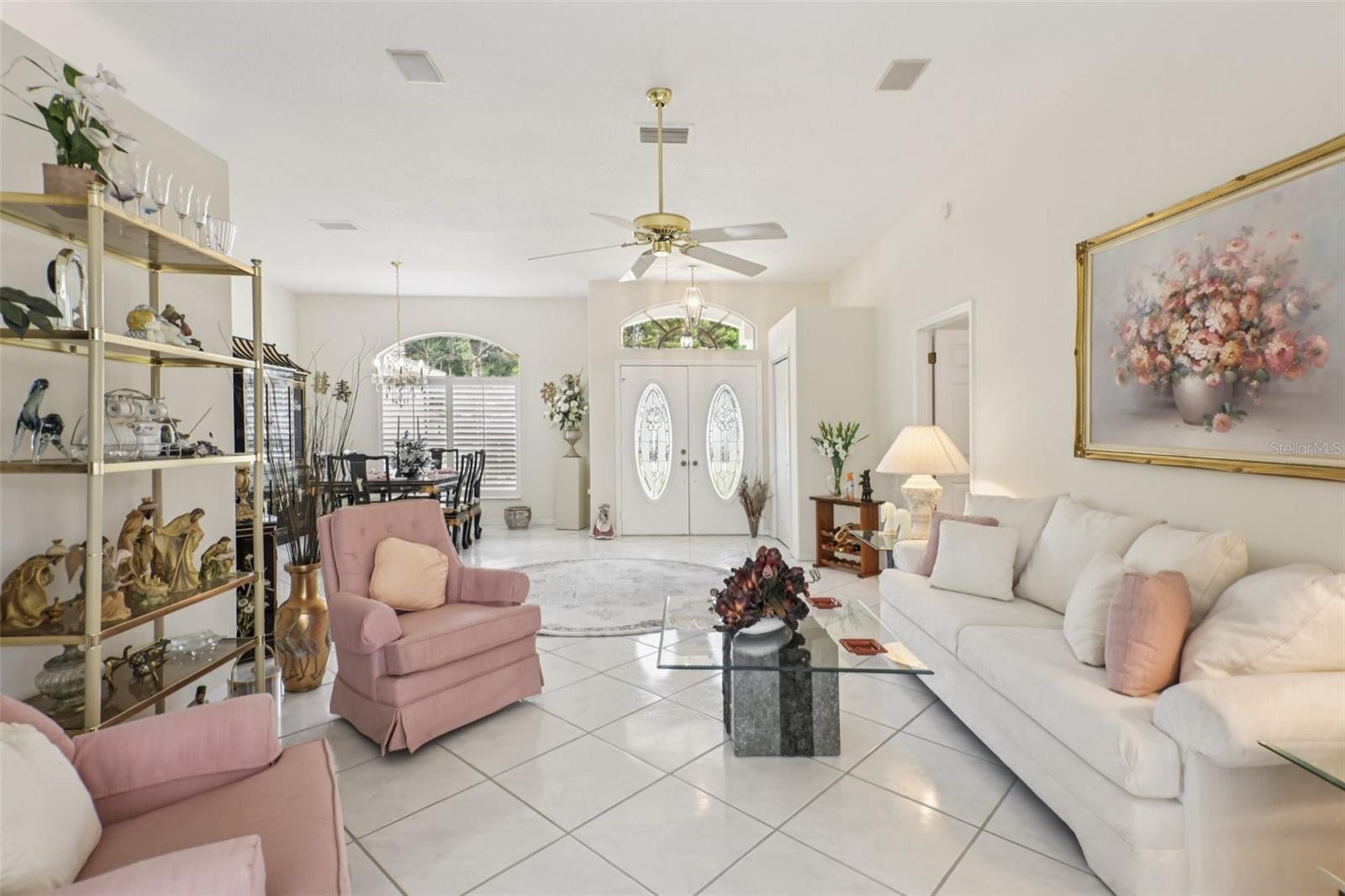 Listing photo id 3 for 8704 Cypress Lakes Boulevard