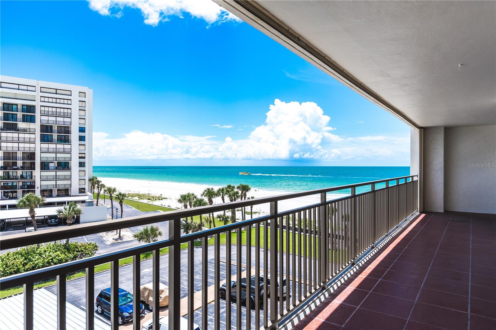 Image 5 of 30 For 1430 Gulf Boulevard 408