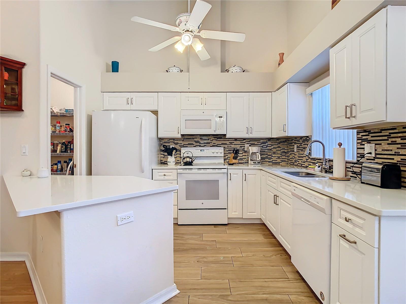 Image 7 of 22 For 13439 Norman Circle