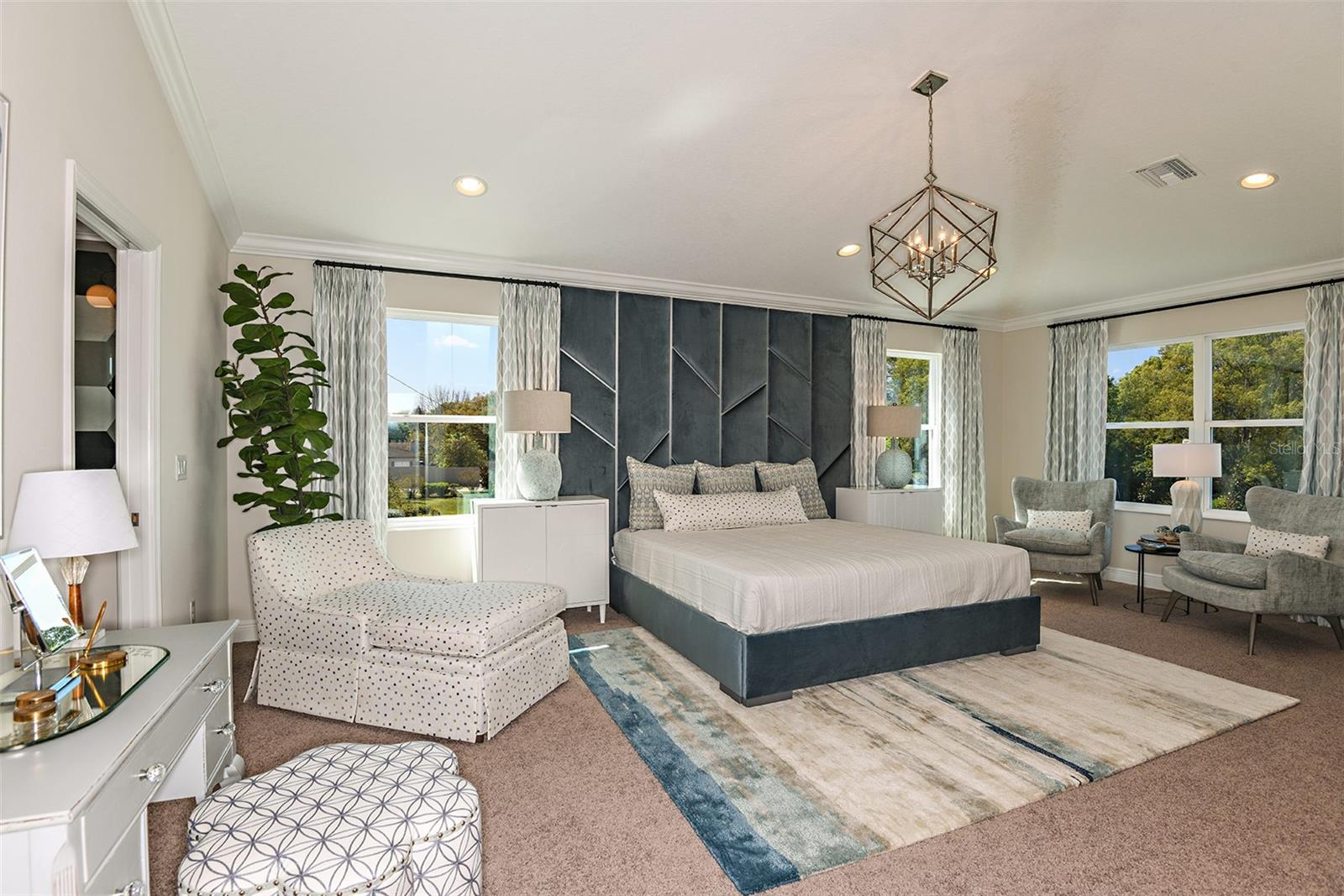Listing photo id 8 for 18469 Purple Creek Lane
