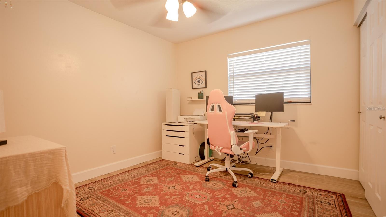 Listing photo id 20 for 6509 Sawyer Place