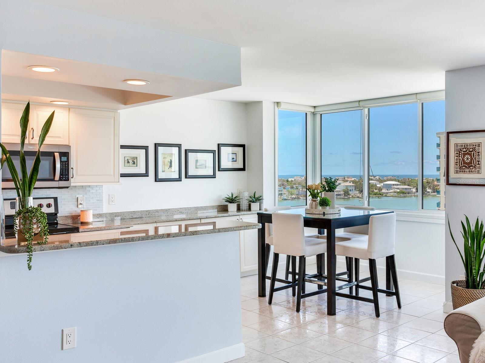 Image 8 of 61 For 660 Island Way 703