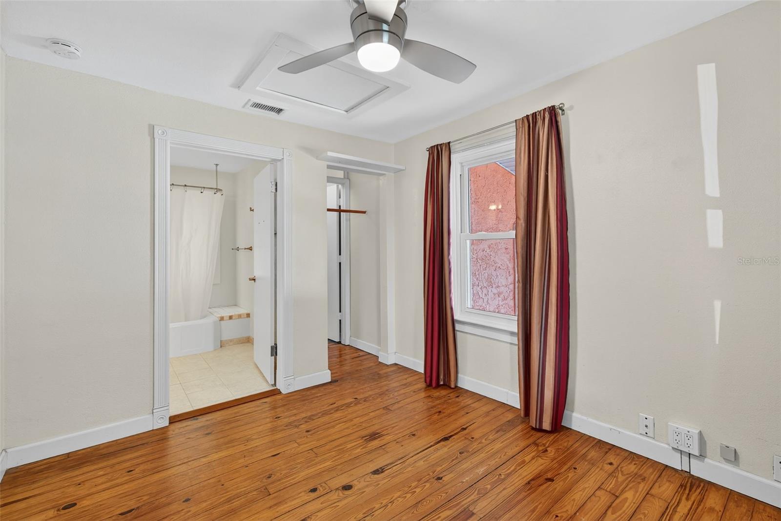 Image 17 of 37 For 1177 Starboard Way