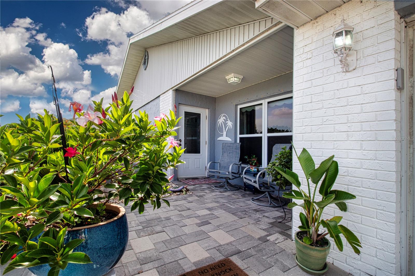 Image 3 of 62 For 1004 Yellowbird Place