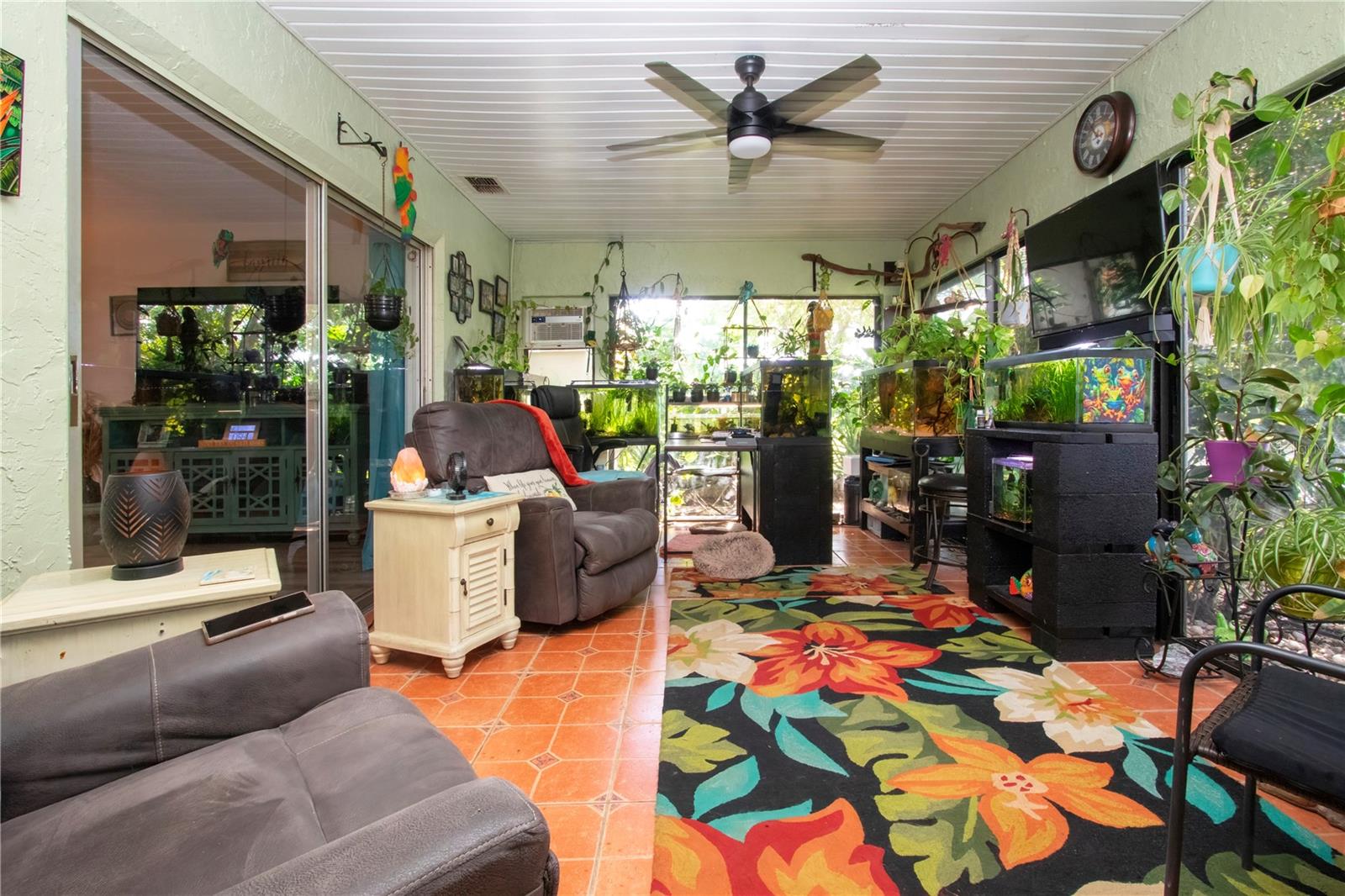 Image 41 of 62 For 1004 Yellowbird Place