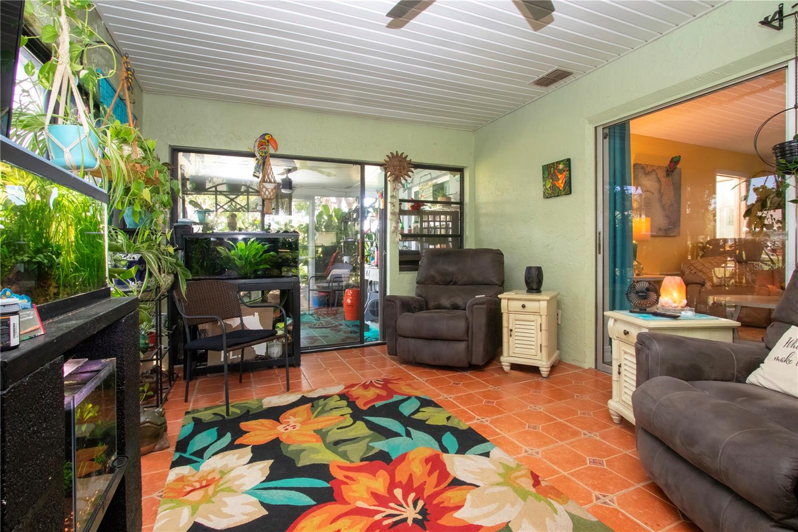 Image 42 of 62 For 1004 Yellowbird Place