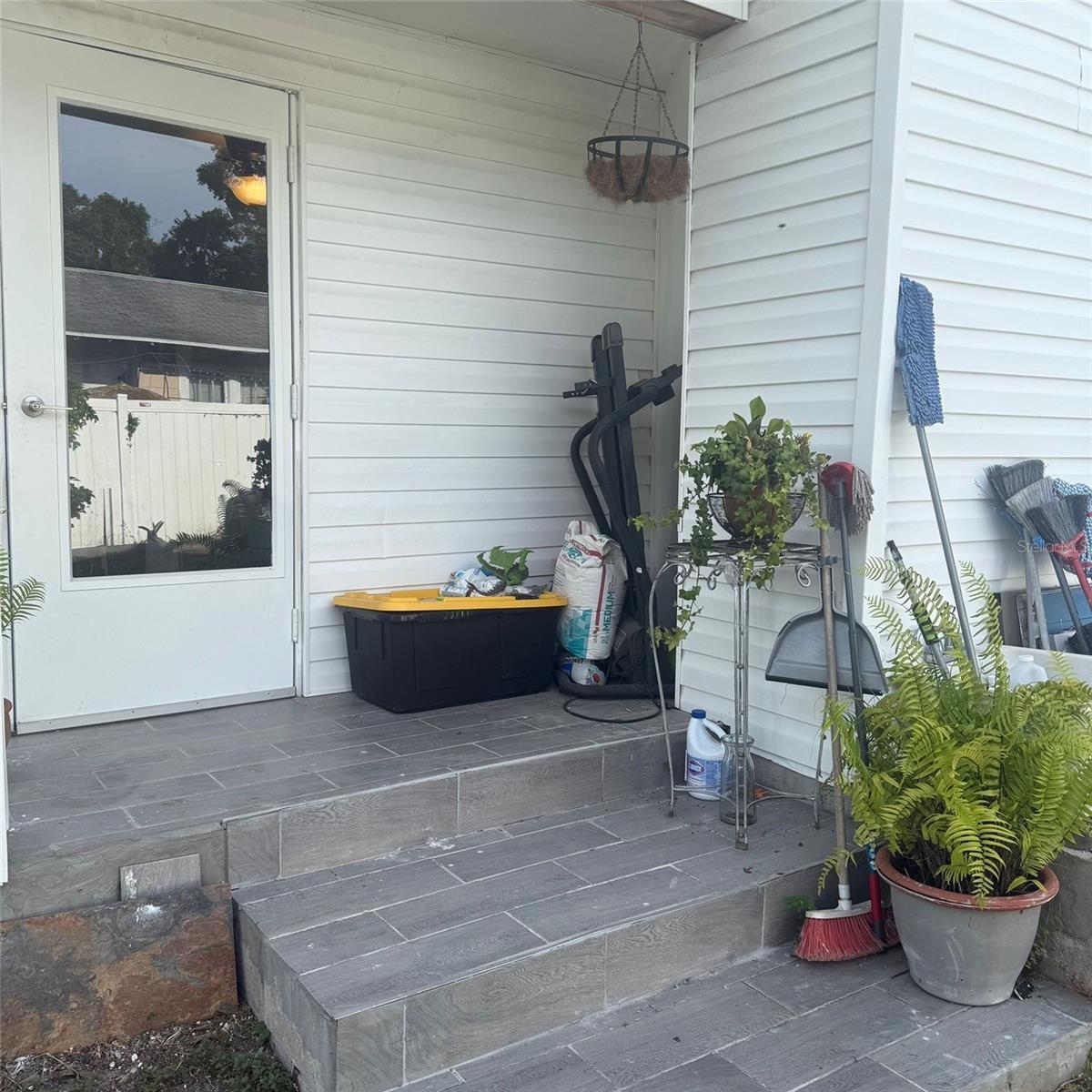 Image 22 of 31 For 10004 Ethel Street