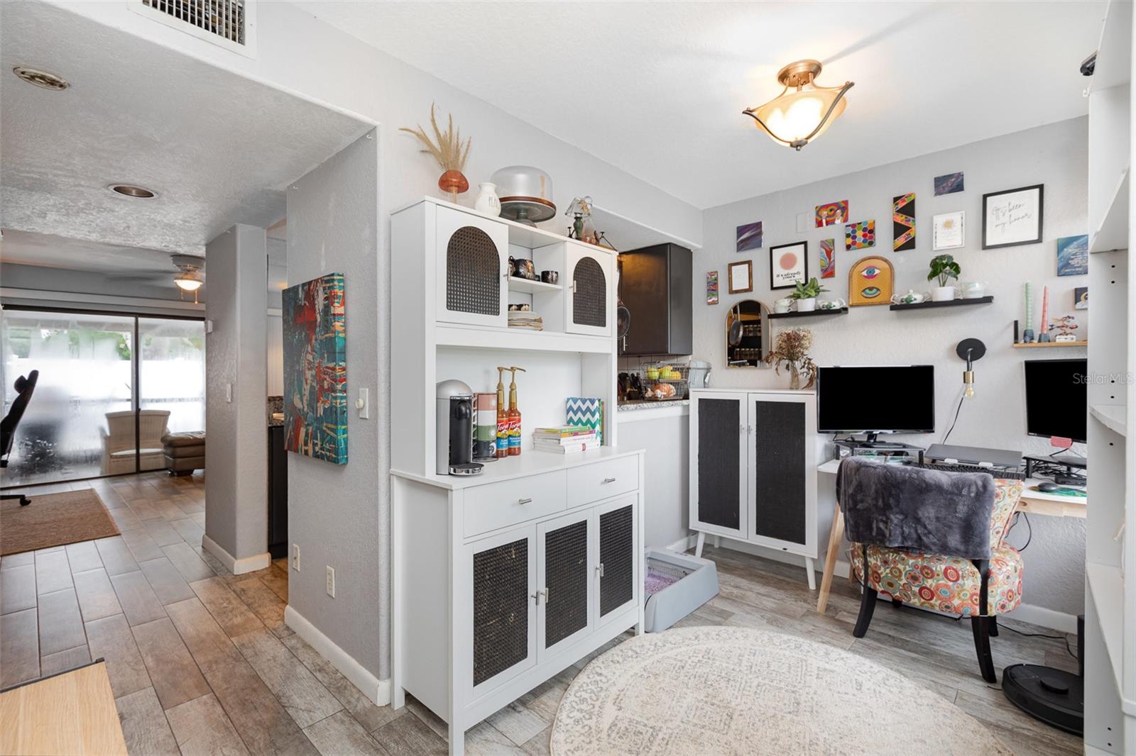 Image 14 of 26 For 4905 25th Street W 101