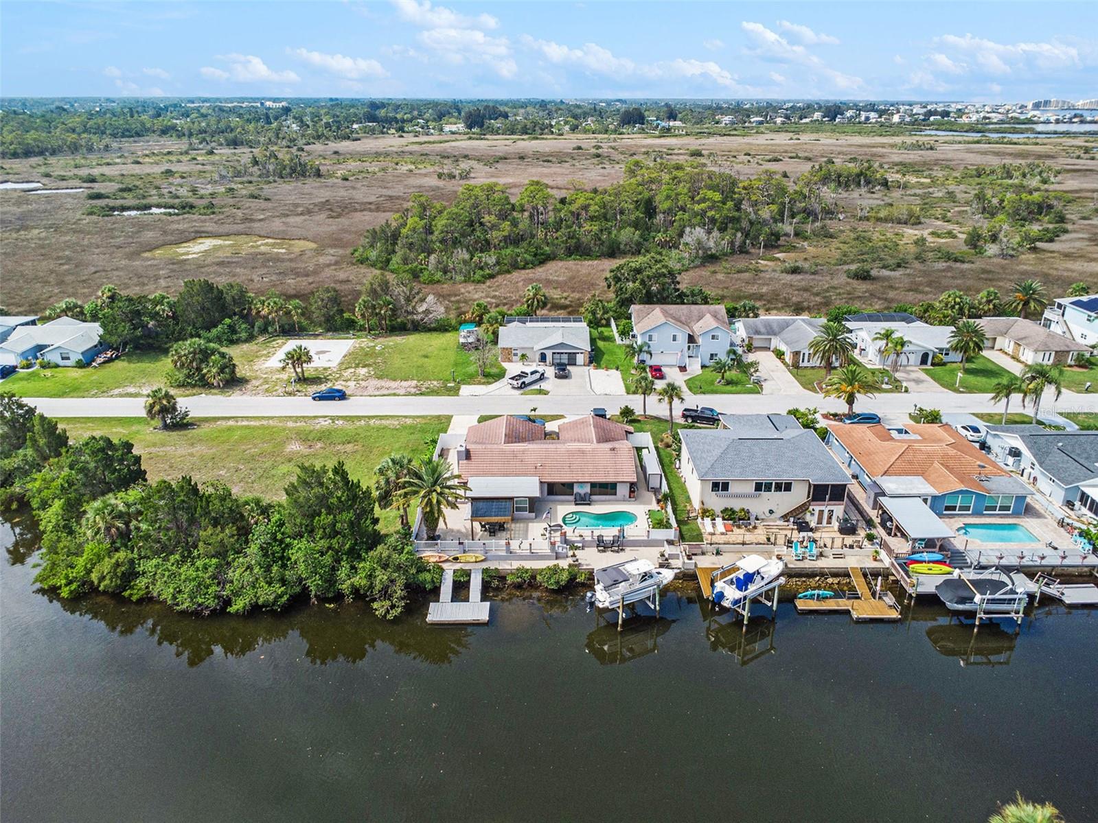 Image 27 of 29 For 7109 Southwind Drive