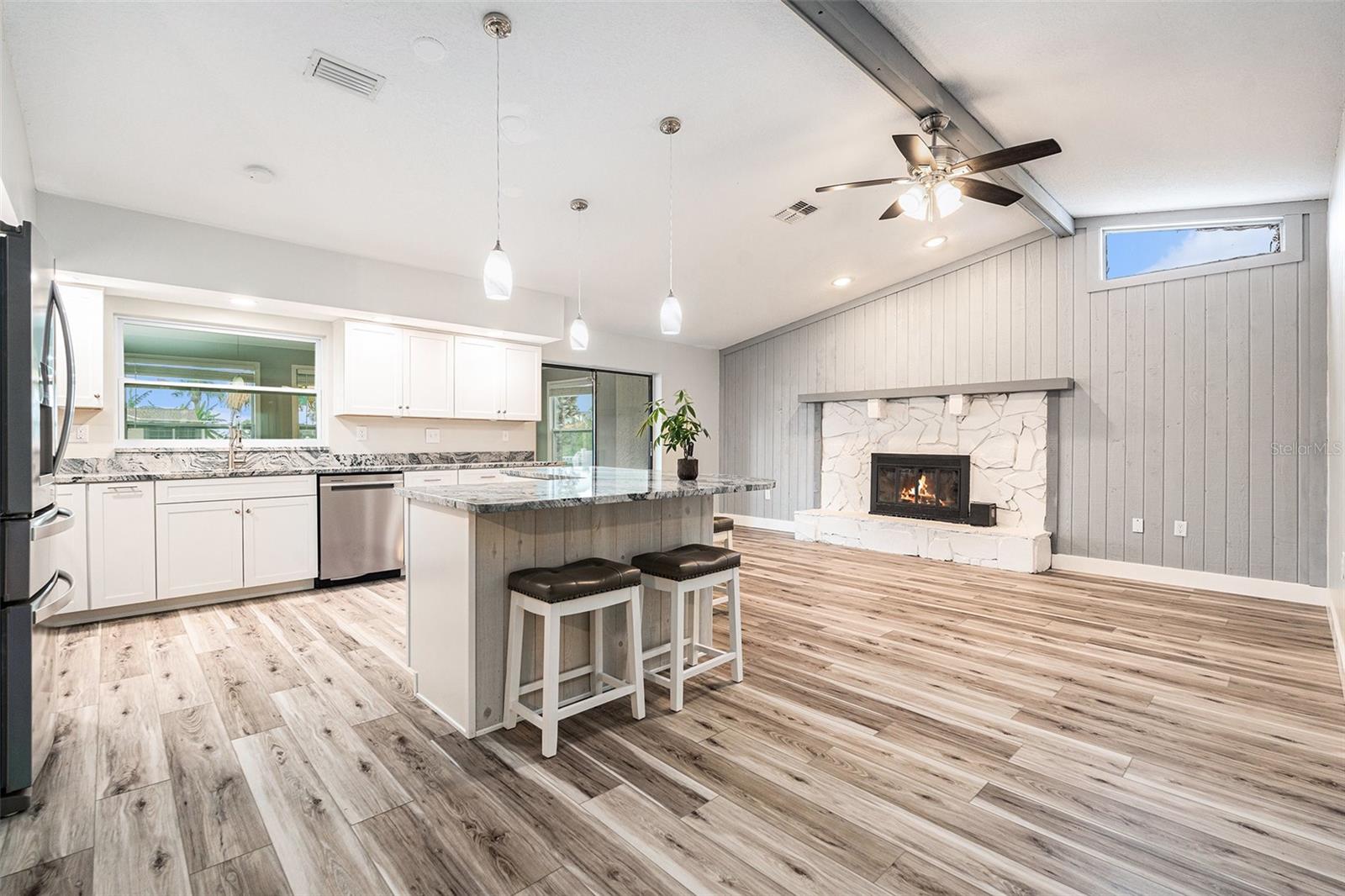 Image 6 of 29 For 7109 Southwind Drive