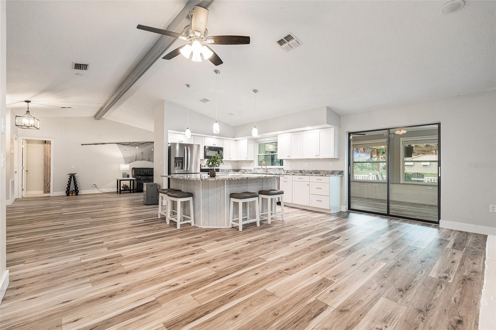 Image 7 of 29 For 7109 Southwind Drive