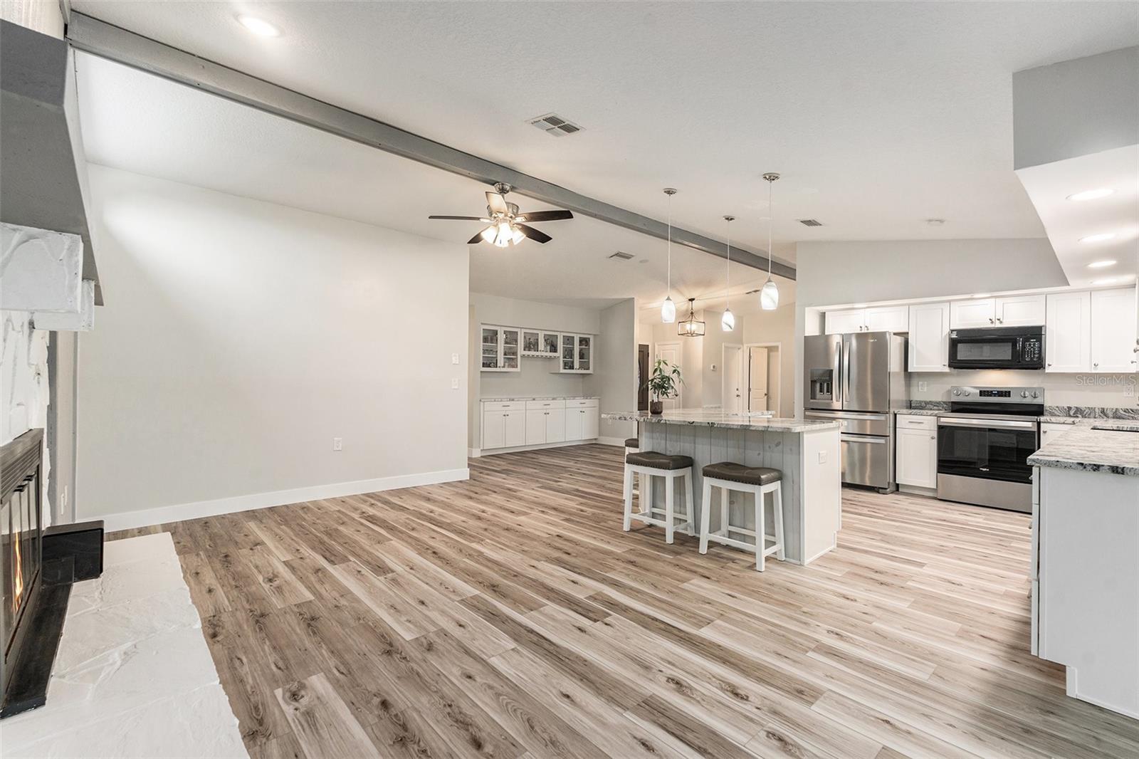 Image 8 of 29 For 7109 Southwind Drive
