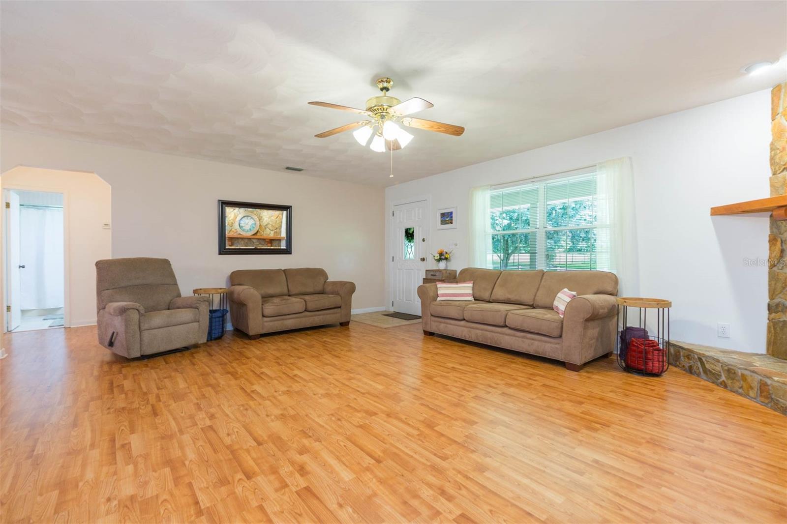 Image 10 of 81 For 17380 Sweetwater Road