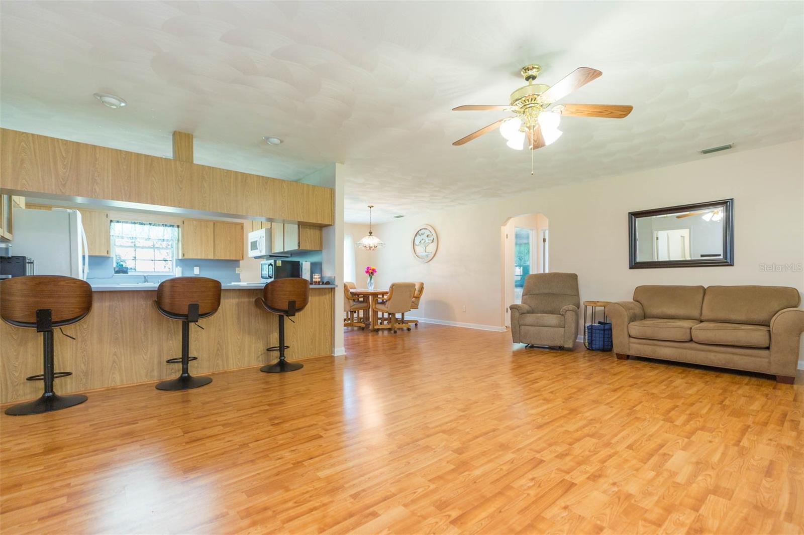 Image 11 of 81 For 17380 Sweetwater Road