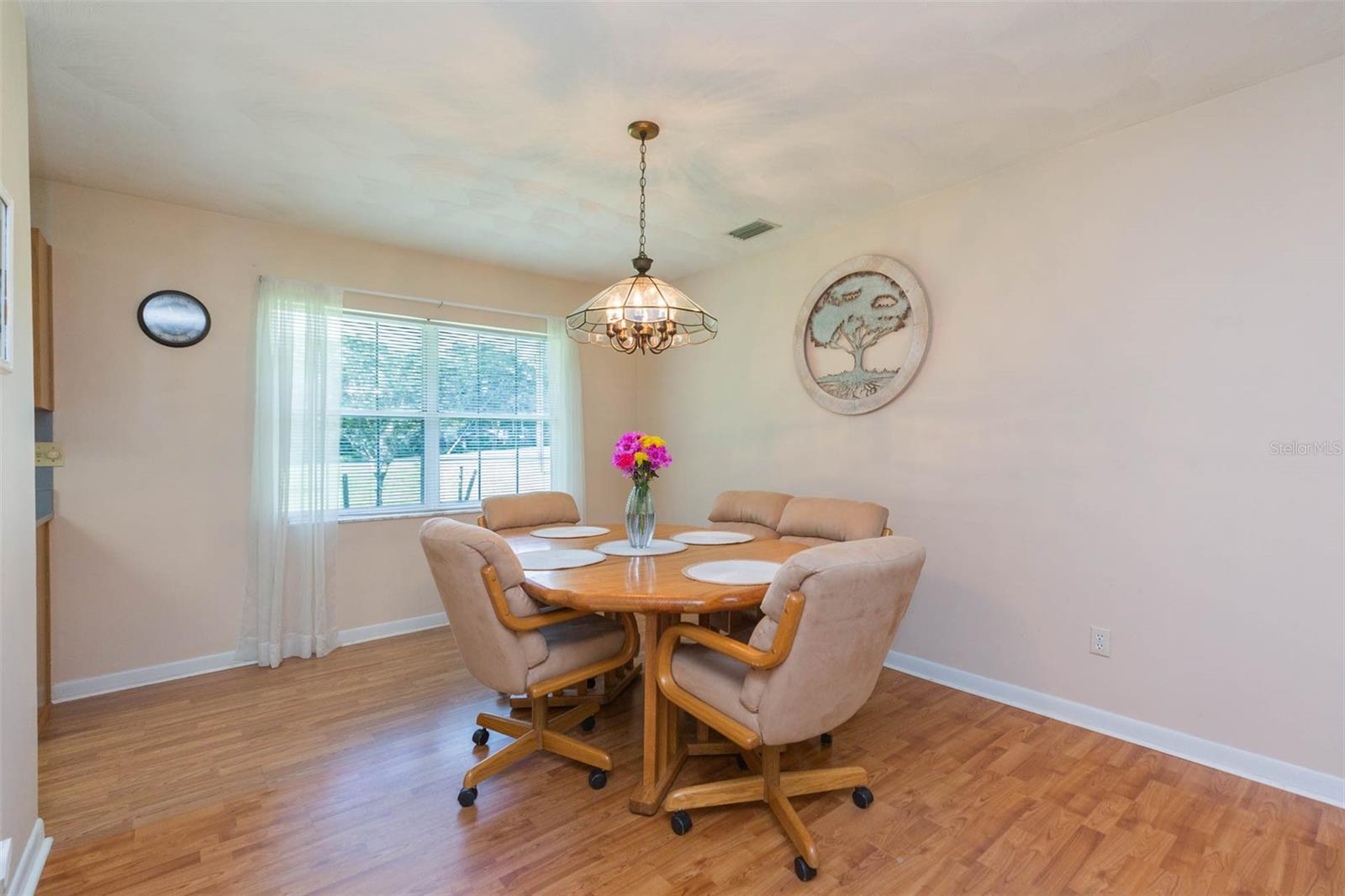 Image 12 of 81 For 17380 Sweetwater Road