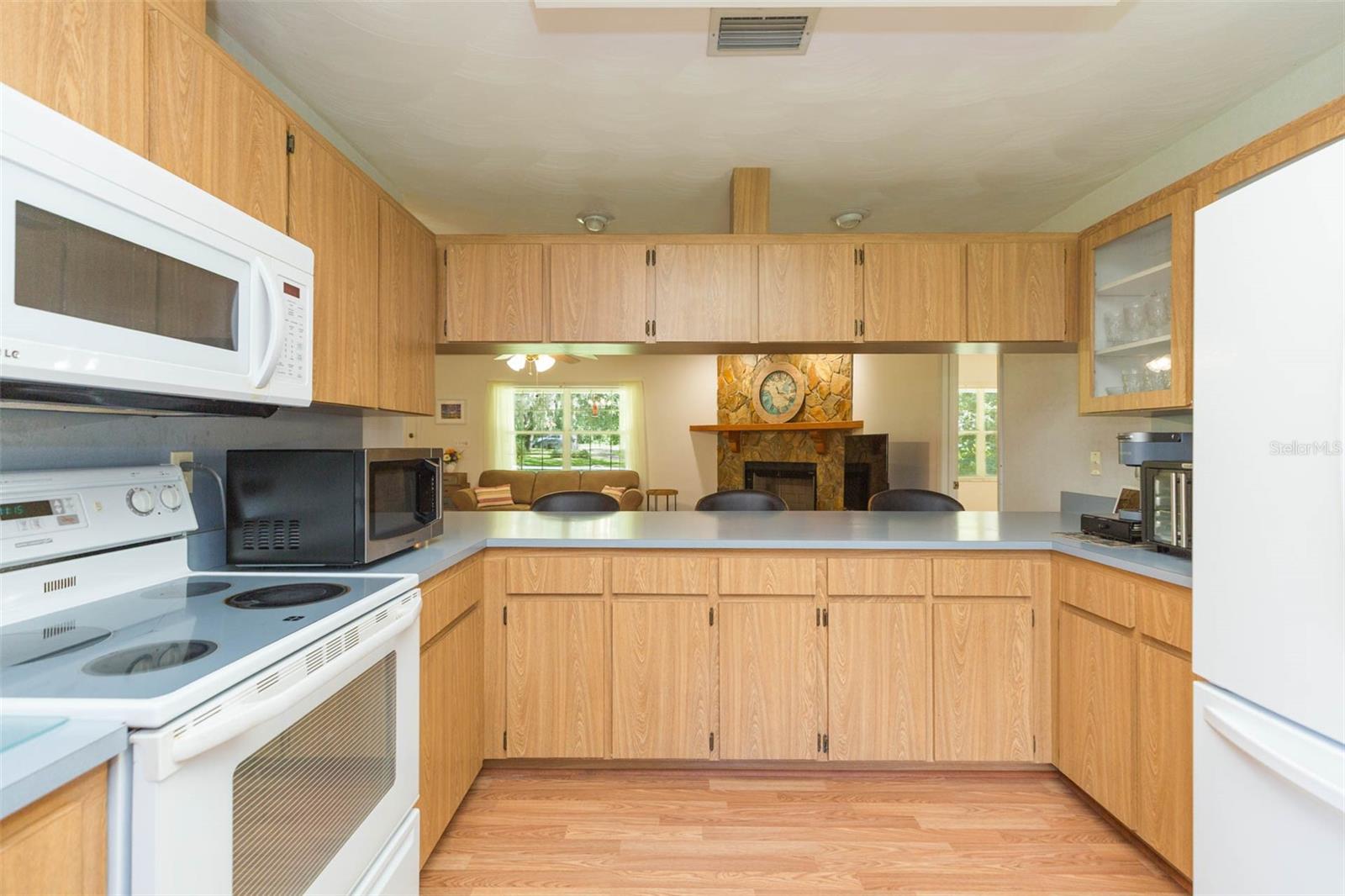 Image 16 of 81 For 17380 Sweetwater Road