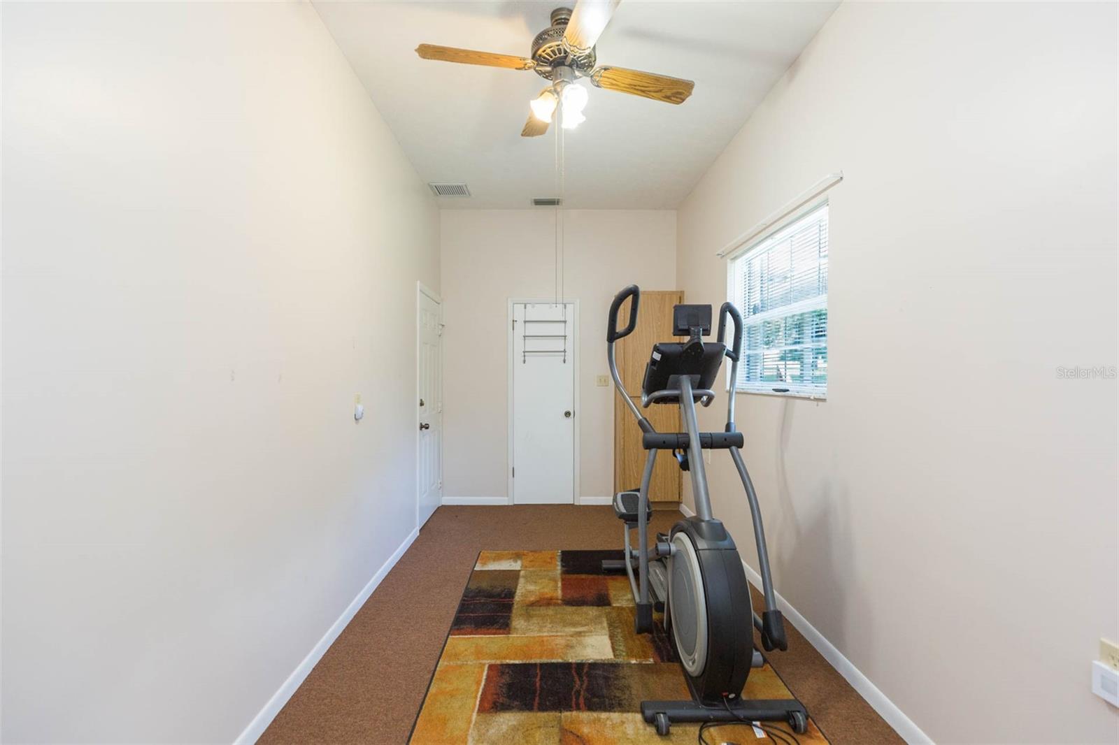 Image 36 of 81 For 17380 Sweetwater Road