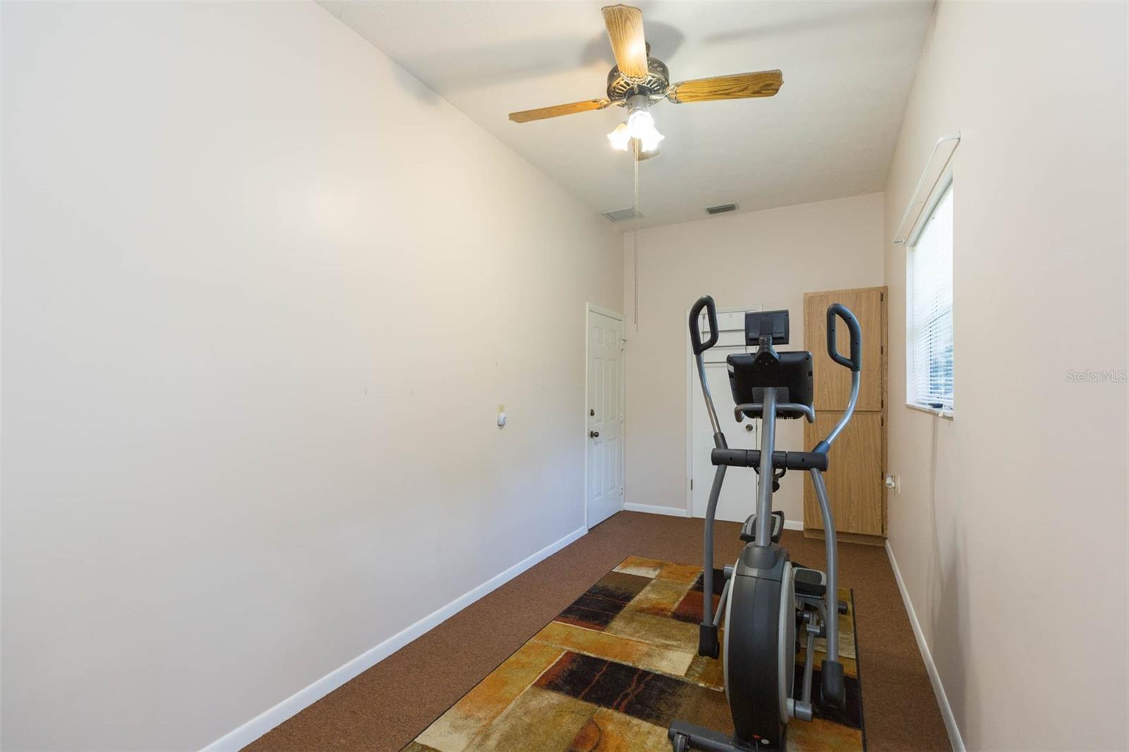 Image 37 of 81 For 17380 Sweetwater Road
