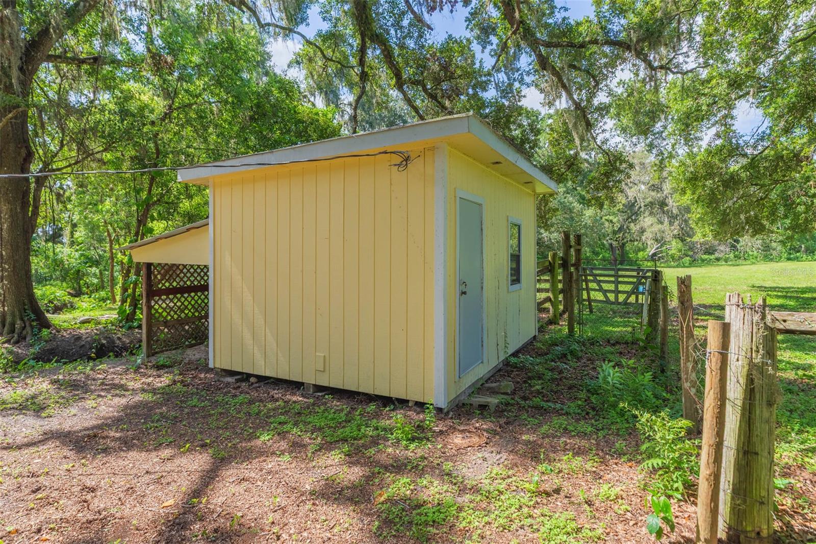 Image 60 of 81 For 17380 Sweetwater Road