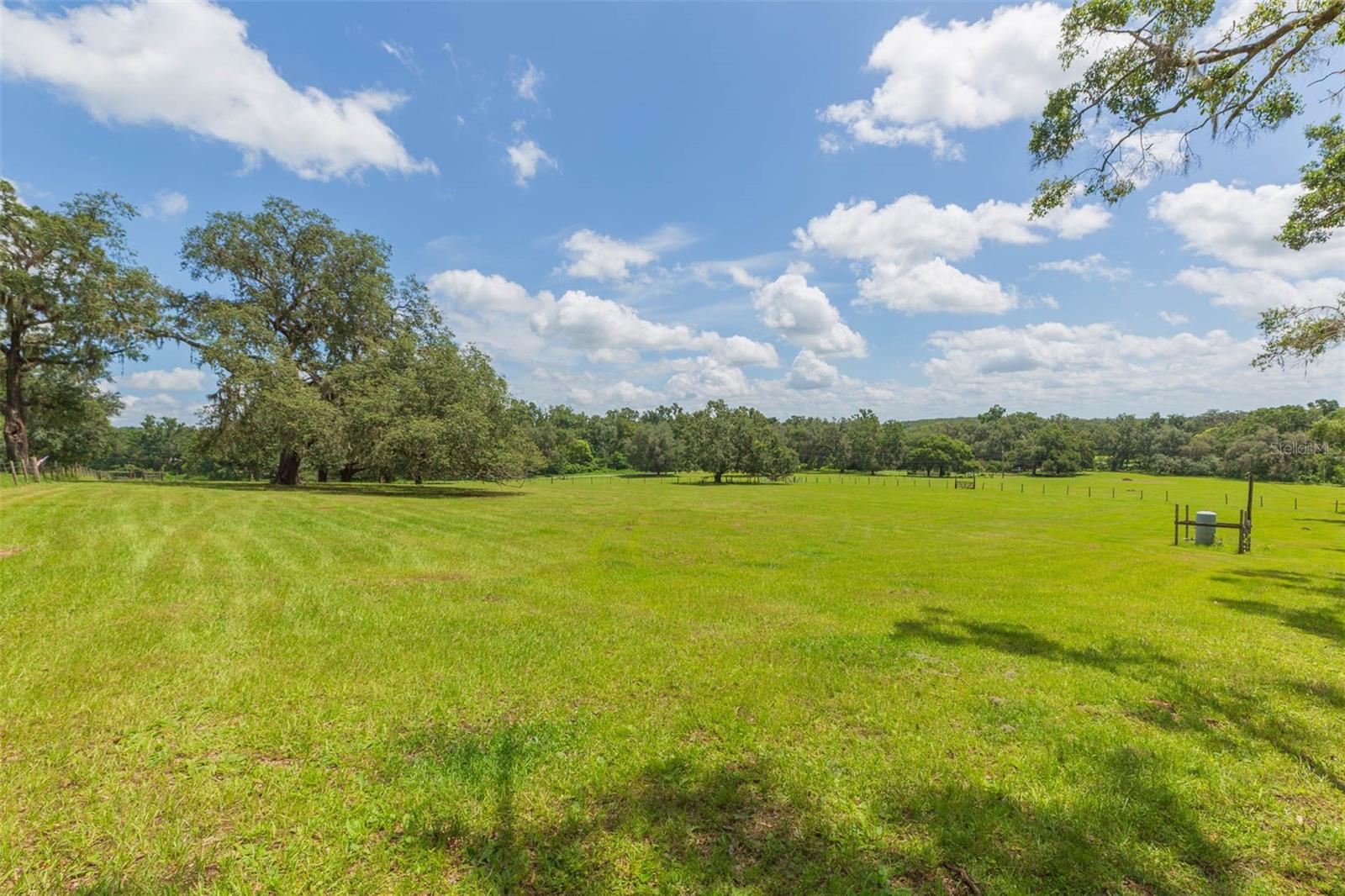 Image 68 of 81 For 17380 Sweetwater Road