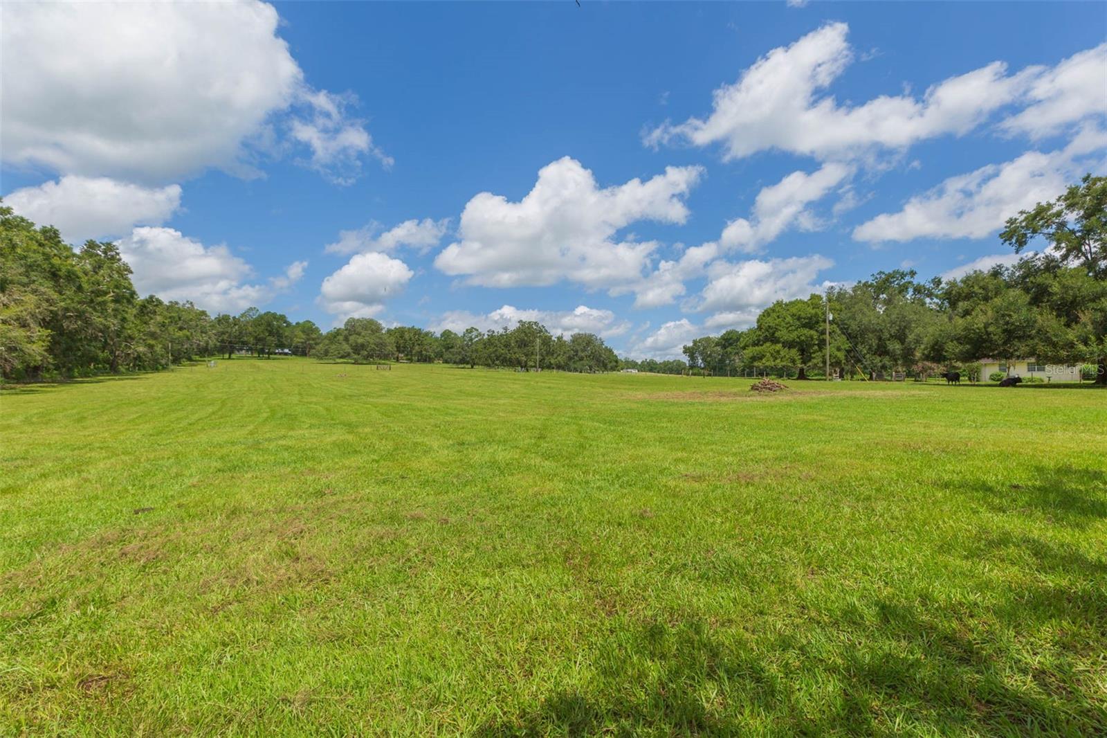 Image 70 of 81 For 17380 Sweetwater Road