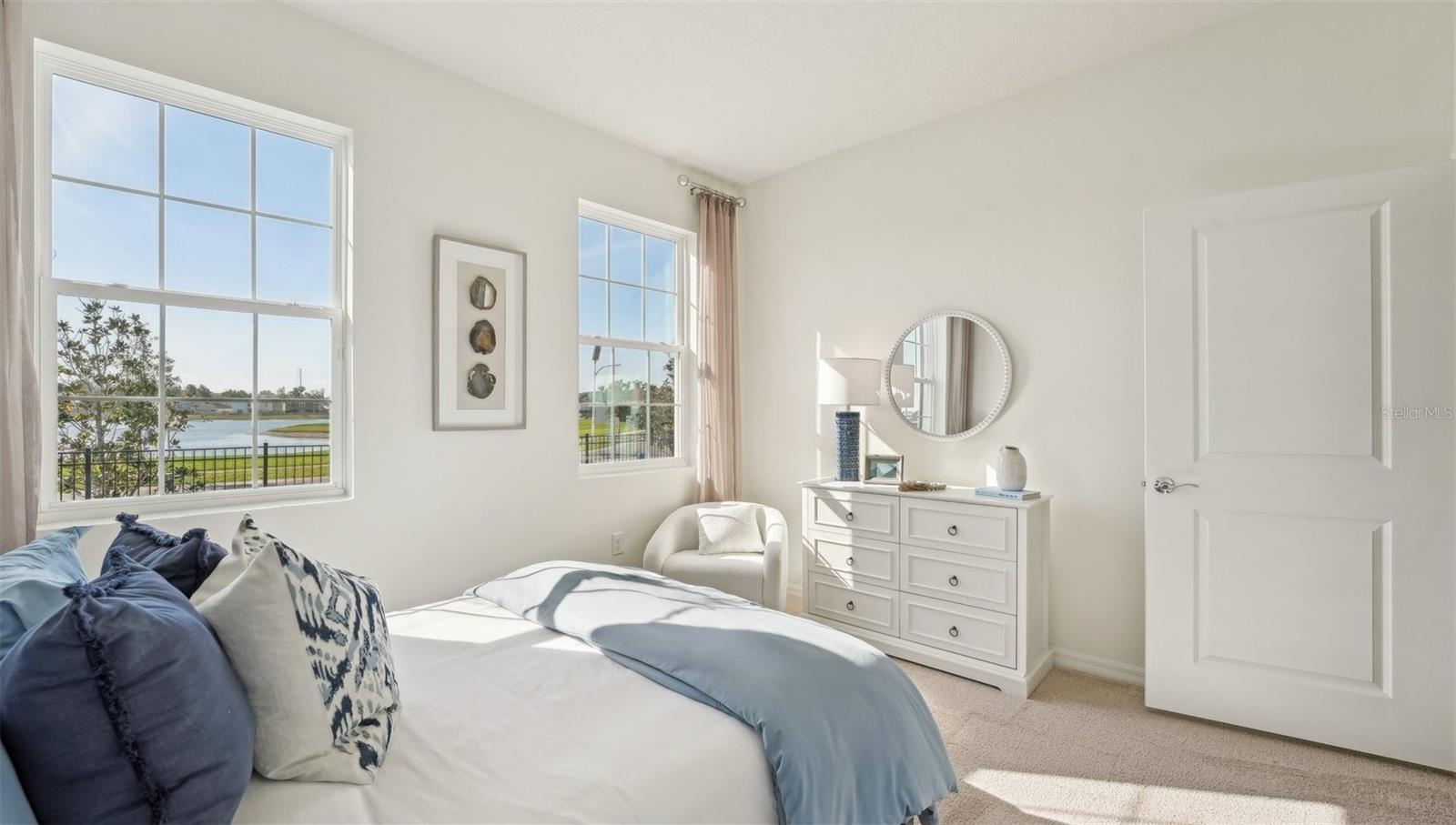 Image 19 of 34 For 38437 Springhead Lane