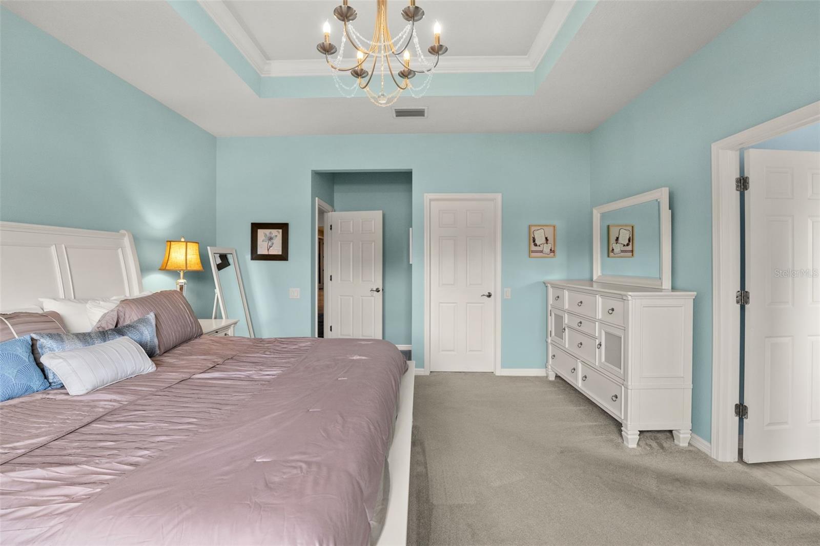 Image 21 of 49 For 2226 Landside Drive
