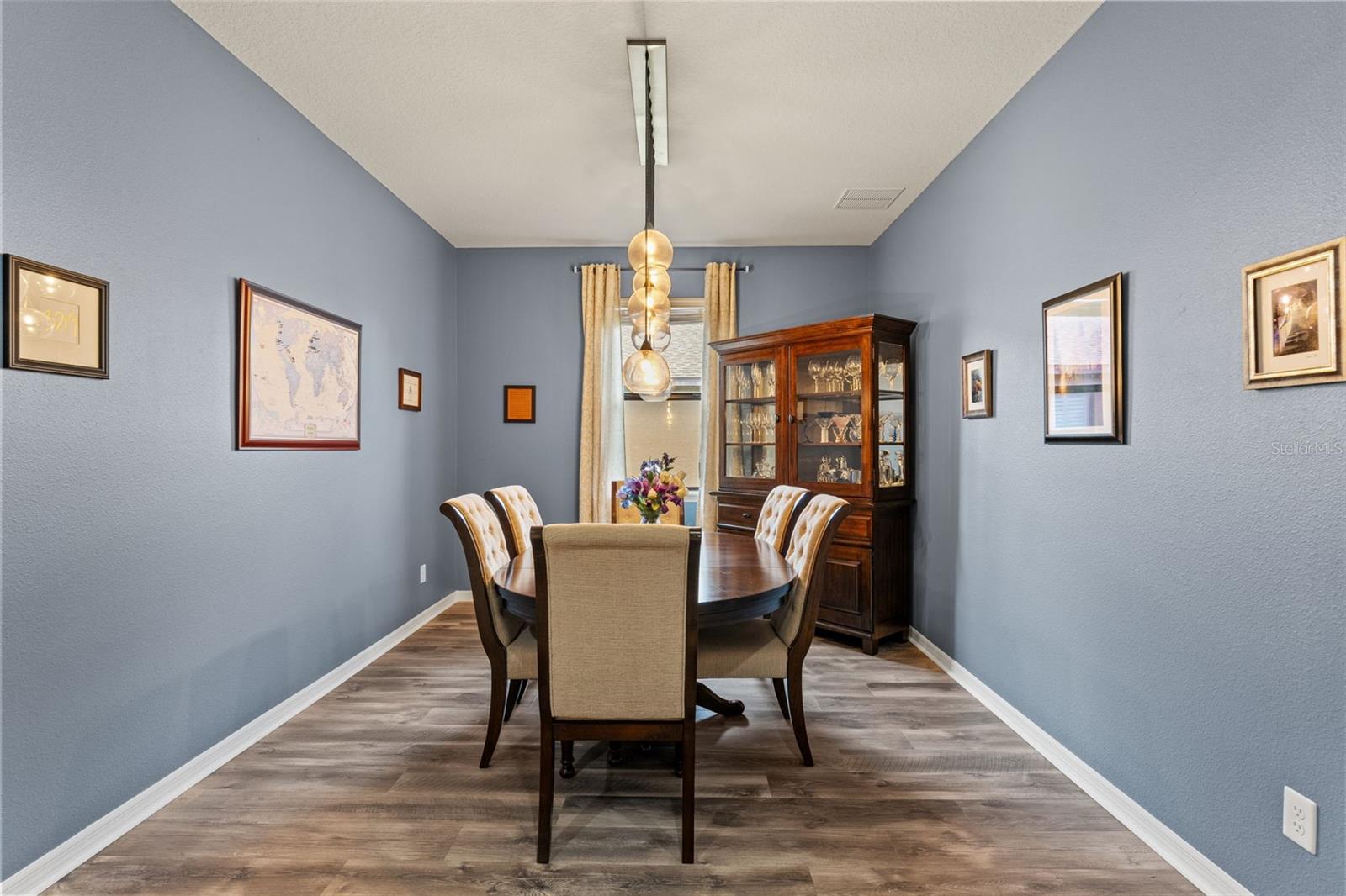 Image 34 of 49 For 2226 Landside Drive