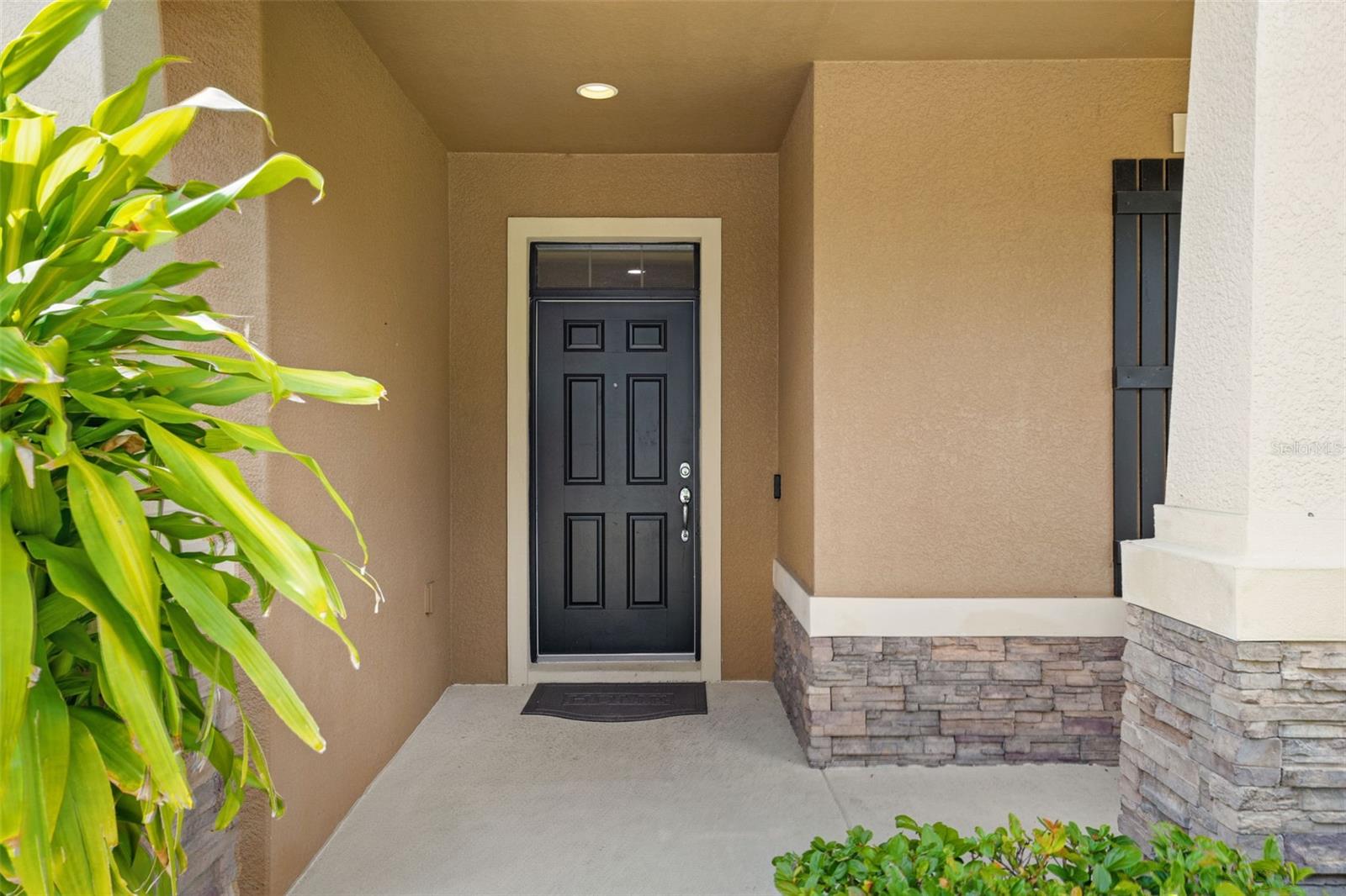 Image 6 of 49 For 2226 Landside Drive