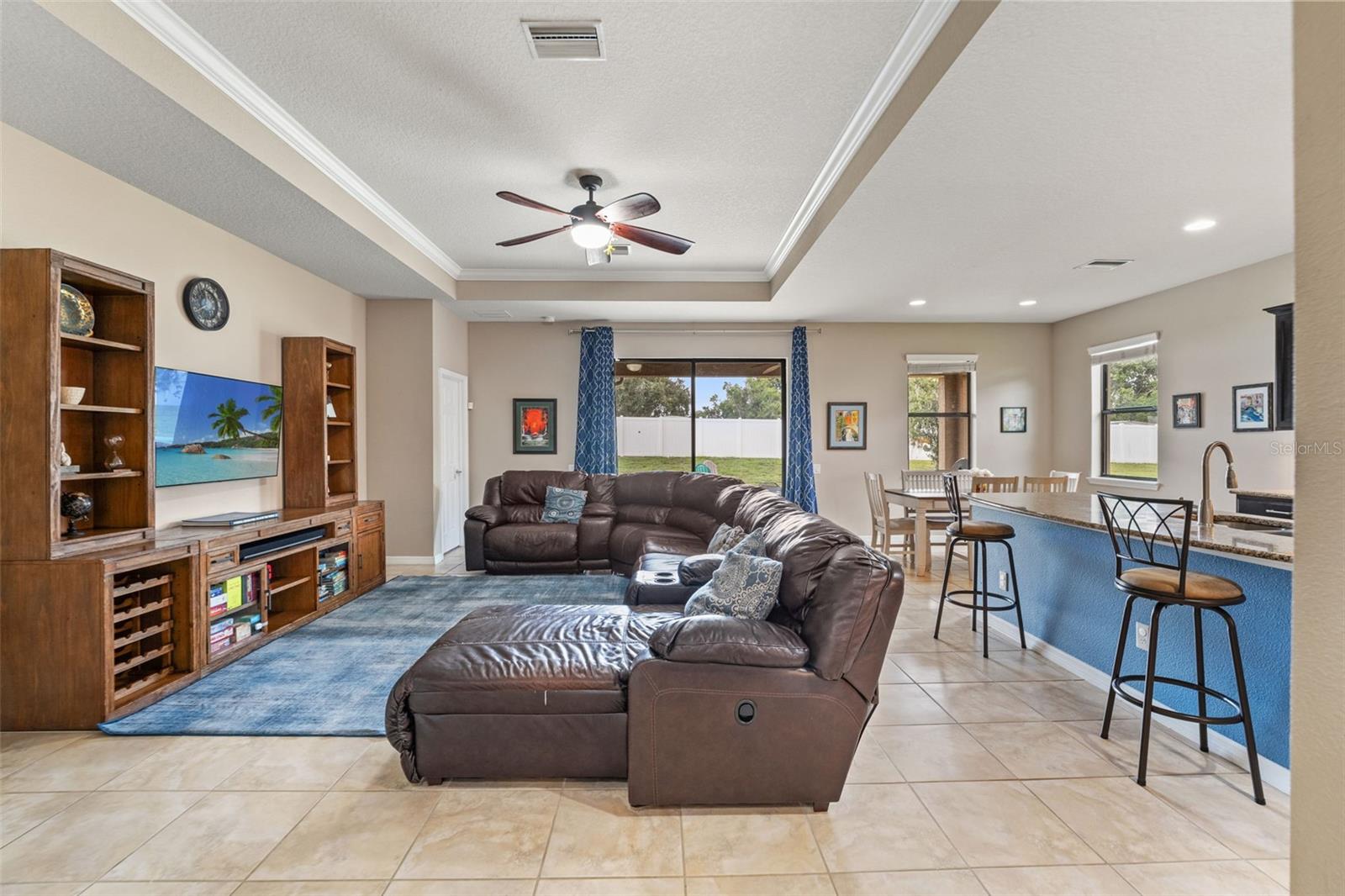 Image 9 of 49 For 2226 Landside Drive
