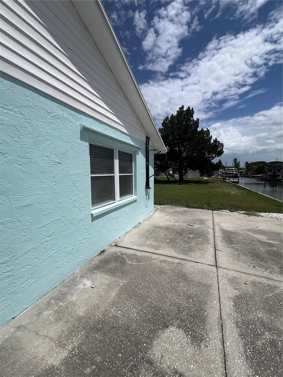 Image 4 of 51 For 13821 Judy Avenue