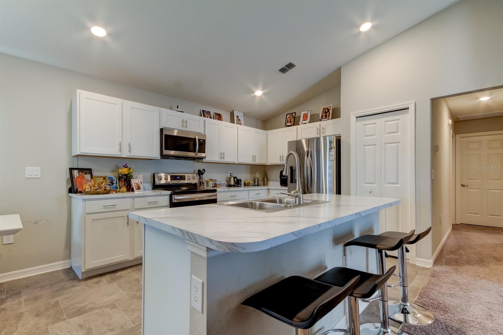 Image 10 of 38 For 6738 Hanworth Lane