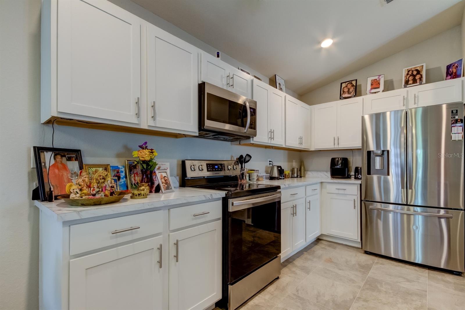 Image 11 of 38 For 6738 Hanworth Lane